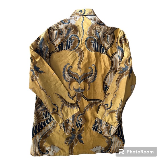 Batik Dánae Hamid long sleeve button up size large - Picture 2 of 4